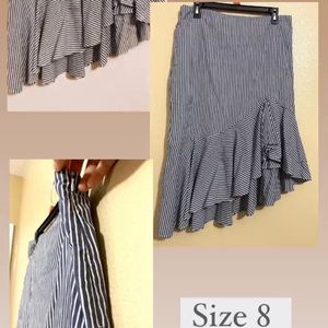 Ruffle skirt